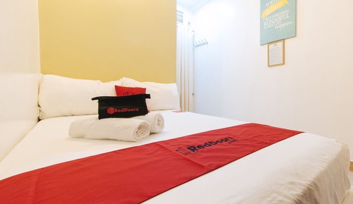 Double Room (Reddoorz)