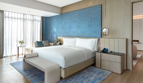 Executive Suite, 1 King Bed