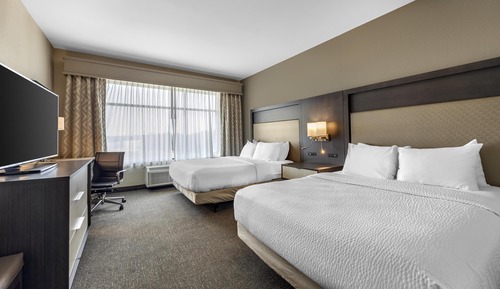Suite, 2 Queen Beds, Non Smoking, Kitchen (with Sofabed, Full Kitchen)