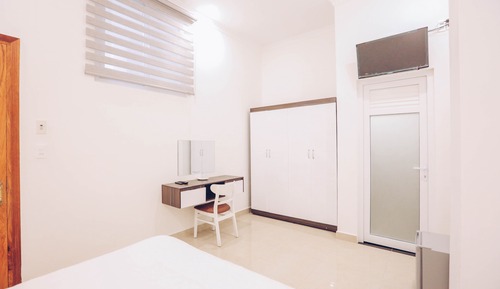 Double Room, 1 King Bed