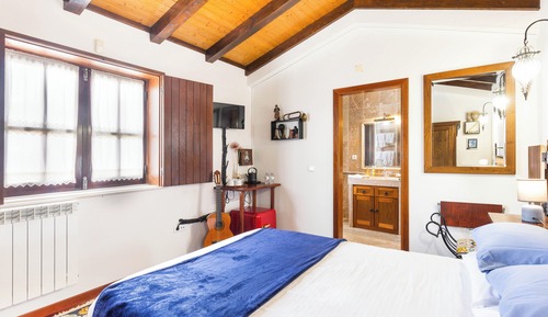 Classic Room (2)