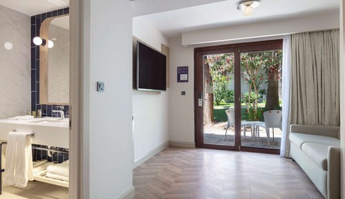 Deluxe Duplex, 1 King Bed
