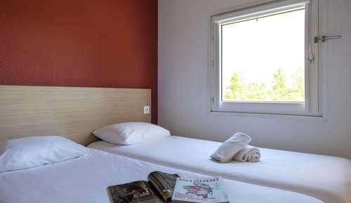 Standard Room, 2 Twin Beds