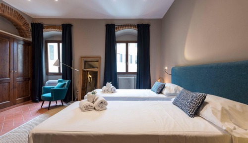 Deluxe Apartment, 2 Bedrooms, City View