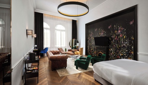 Deluxe Suite, Park View