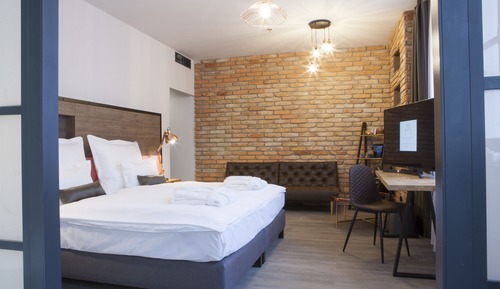 Executive Double Room, Bathtub