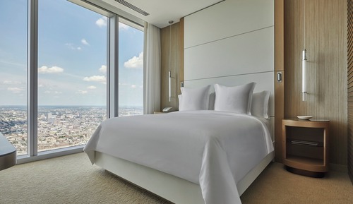 Grand Room (Cityscape King)