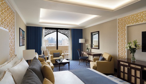 Deluxe Souq Piazza View Room