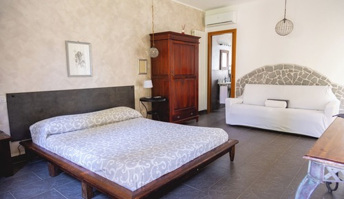 Quadruple Room, Garden View