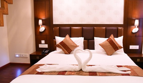 Royal Duplex, Multiple Beds, Balcony, Lakeside