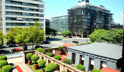 Luxury Apartment, Park View