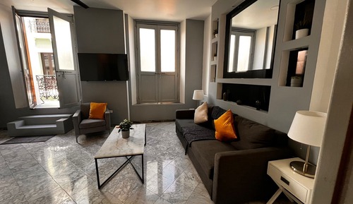 Modern Apartment, Balcony (Is in 259 Ca Tanca Apt 1 San Juan PR 00901)
