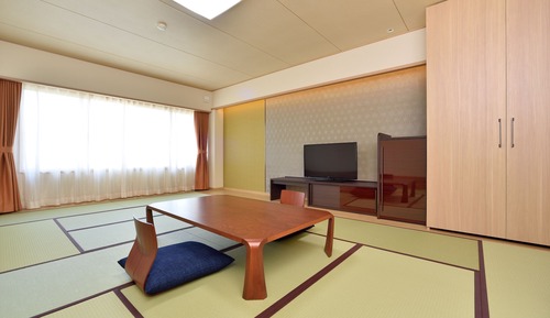 Japanese Style Room For 6 Guests