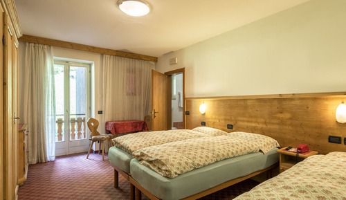 Comfort Triple Room