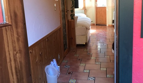 Economy Cottage