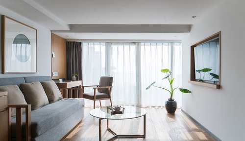 Luxury King-Size Room