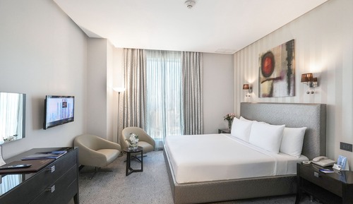 Executive Suite