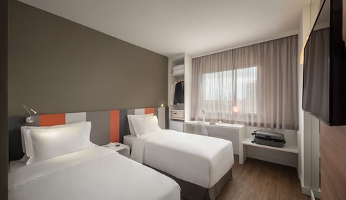 Luxury Twin Room