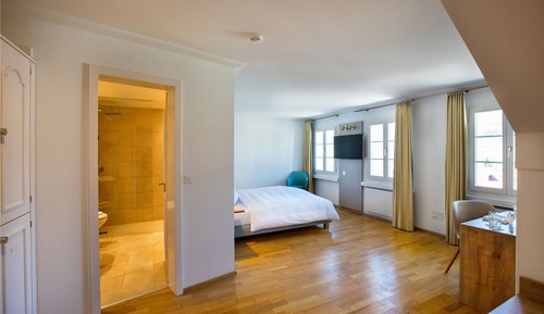 Junior Suite, Lake View