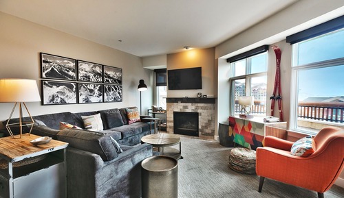 Condo, 2 Bedrooms