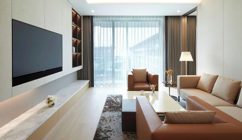 Deluxe Suite Room (Free Pool and Theme Park BIG3 Access & Free Minibar)