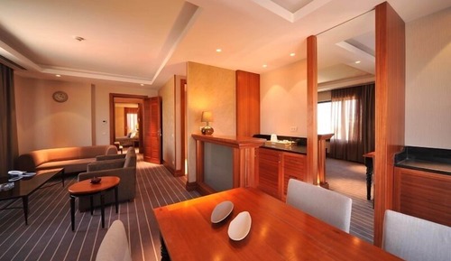 Presidential Suite