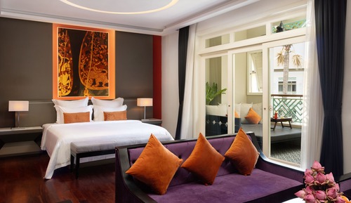 Grand Pool Suite ( Free Airport Pick-Up + 30-Minute Massage per stay)
