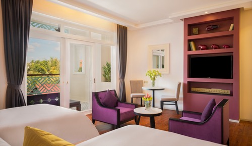 Grand Garden Suite ( Free Airport Pick-Up + 30-Minute Massage per stay )