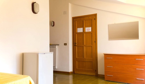 Quadruple Room, Connecting Rooms
