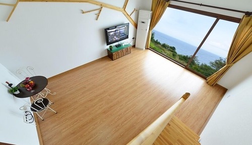 Room (#202, Ondol)