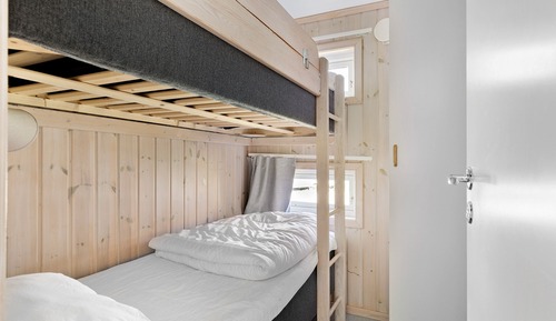 Deluxe Cabin