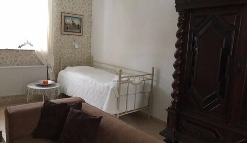 Apartment (2 Floors)