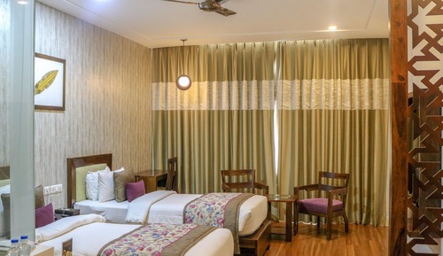 Deluxe Room with King Bed