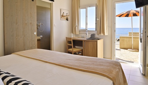 Room, Oceanfront
