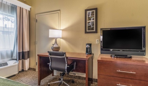 Room, 2 Queen Beds, Accessible, Non Smoking