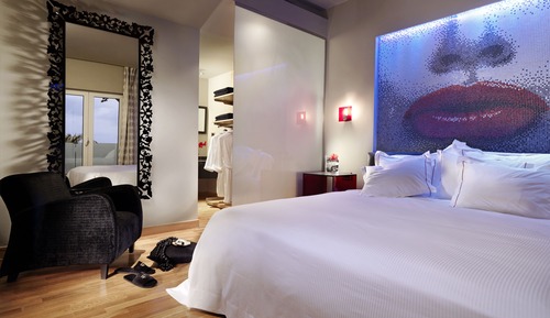 Lifestyle One-Bedroom Suite with Sea View