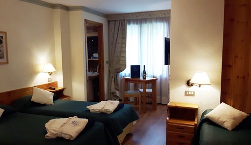 Superior Double Room, Mountain View