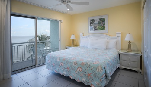 Signature Condo, 2 Bedrooms, Beach View, Oceanfront