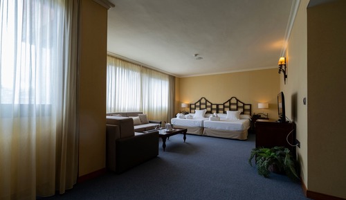 Junior Suite (2 Adults and 1 Child)