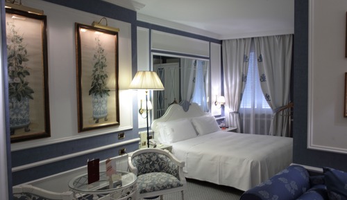 Junior Suite (Jacuzzi)