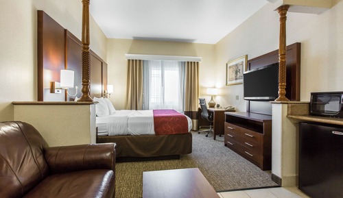 Suite, King, In-Room Hot Tub, Non Smoking