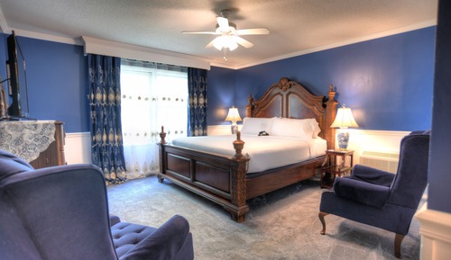 Standard Room, 1 King Bed, Ground Floor