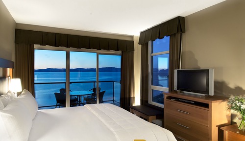 1-Bedroom Suite Ocean View