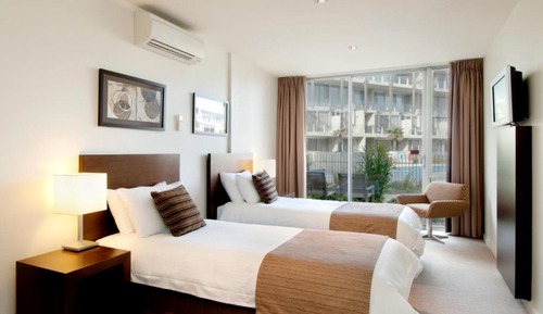 Deluxe Twin Room - Pool View