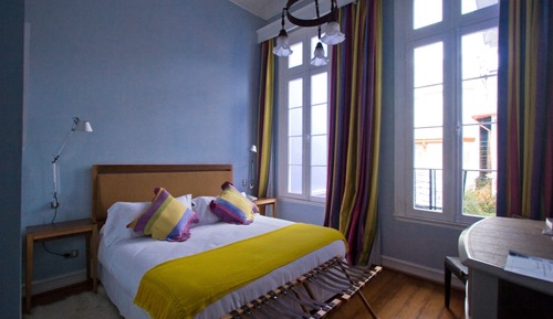 Double Room (Colours)
