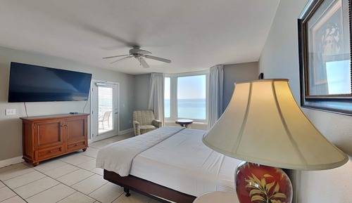 Condo, 2 Bedrooms, Balcony (1030 - No Pets Allowed)