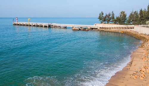 Deluxe Room, 1 King Bed, Balcony, Sea View