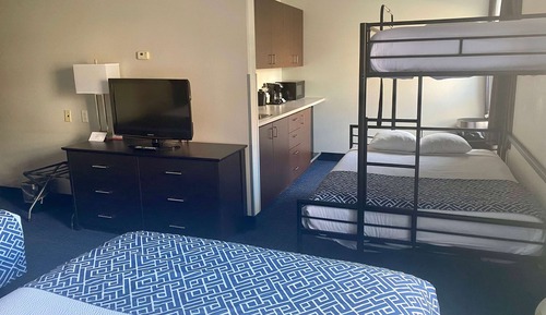 Suite, 2 Queen Beds