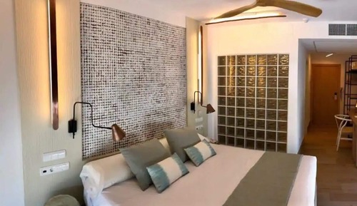 Signature Double Room