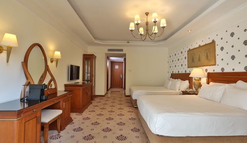 Club Room Forest View